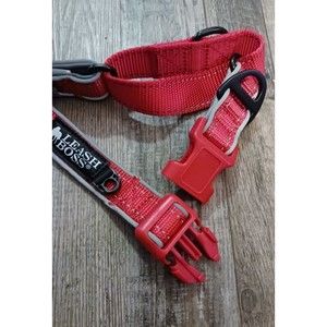 Leash Boss Dog Collar - Red Med-Large